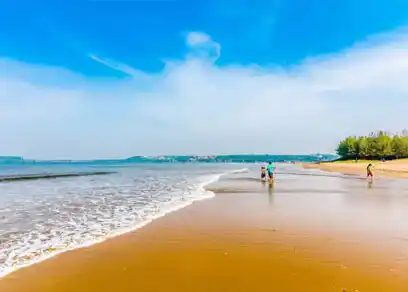 MIRAMAR-BEACH.webp